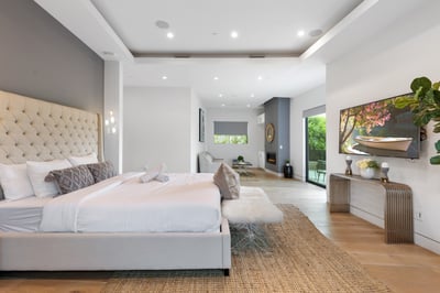 Luxury Villa Photo #22