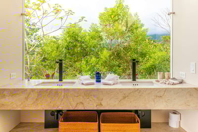 Luxury Villa Photo #40
