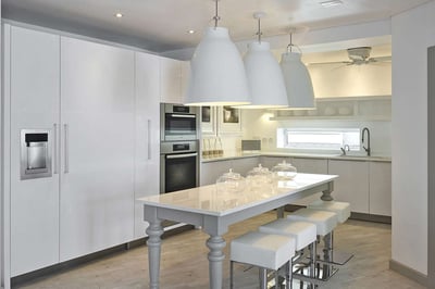 Luxury Villa Photo #18
