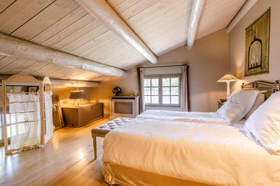 Luxury Villa Photo #36