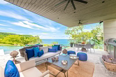 Luxury Villa Photo #5