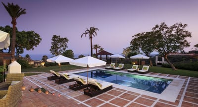 Luxury Villa Photo #5