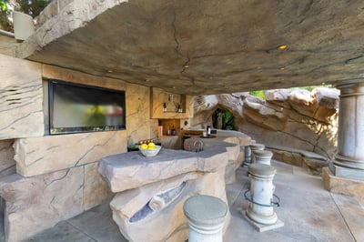 Luxury Villa Photo #10
