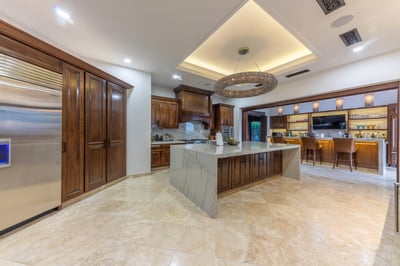 Luxury Villa Photo #31