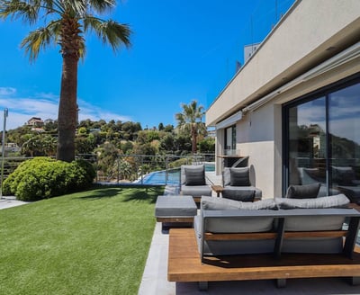 Luxury Villa Photo #27