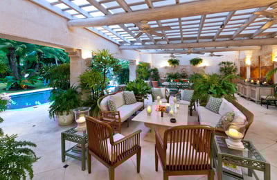 Luxury Villa Photo #4
