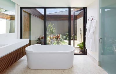 Luxury Villa Photo #18