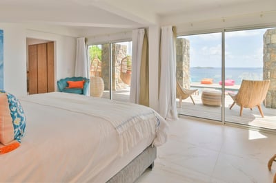 Luxury Villa Photo #61