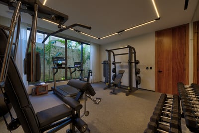 Luxury Villa Photo #32