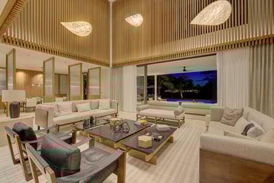 Luxury Villa Photo #20
