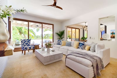 Luxury Villa Photo #12