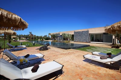 Luxury Villa Photo #5