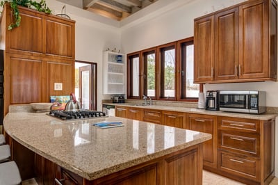 Luxury Villa Photo #5