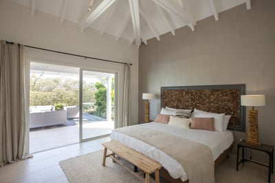 Luxury Villa Photo #49