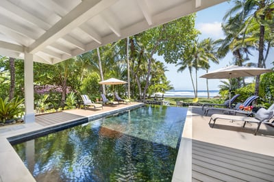 Luxury Villa Photo #3
