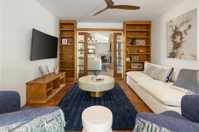 Luxury Villa Photo #31