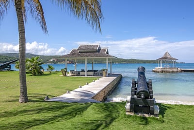 Luxury Villa Photo #14