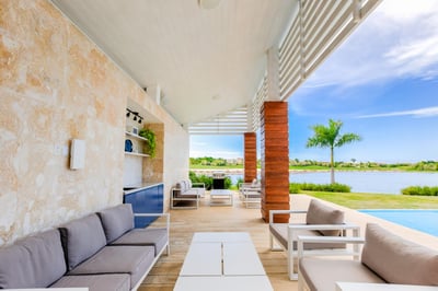 Luxury Villa Photo #8