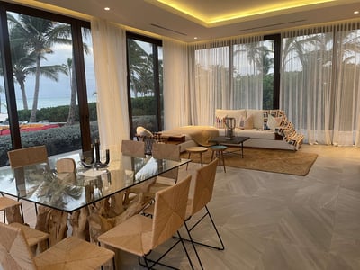 Luxury Villa Photo #28