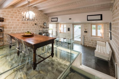 Luxury Villa Photo #41