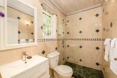 Luxury Villa Photo #22