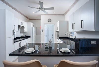Luxury Villa Photo #9