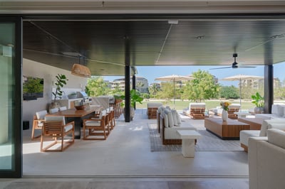 Luxury Villa Photo #12