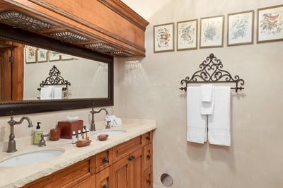 Luxury Villa Photo #31