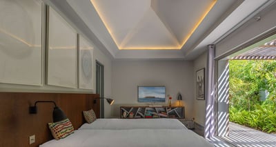 Luxury Villa Photo #26