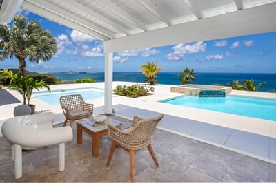 Luxury Villa Photo #14