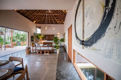 Luxury Villa Photo #10