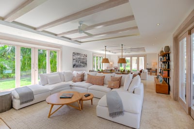 Luxury Villa Photo #15