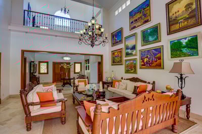 Luxury Villa Photo #14