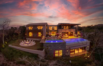 Luxury Villa Photo #8