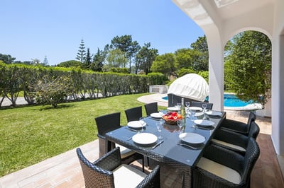 Luxury Villa Photo #5