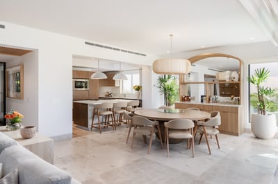 Luxury Villa Photo #24