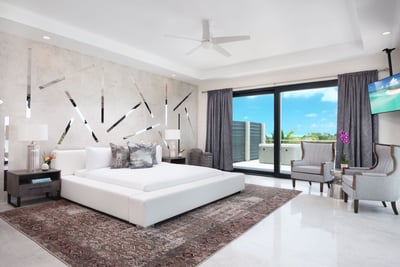 Luxury Villa Photo #20