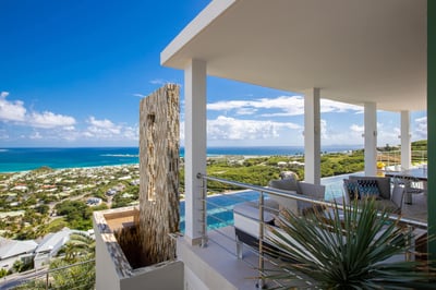 Luxury Villa Photo #9