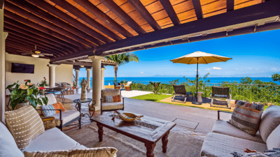 Luxury Villa Photo #18