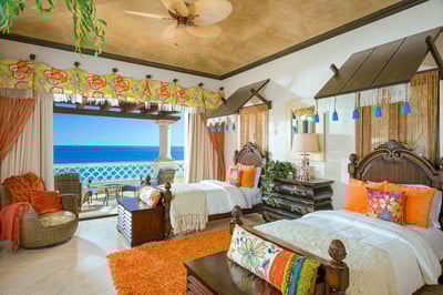 Luxury Villa Photo #28