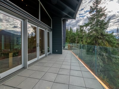 Luxury Villa Photo #9