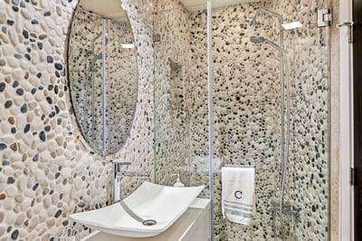 Luxury Villa Photo #49