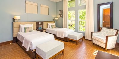 Luxury Villa Photo #5