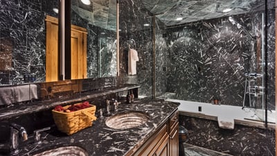 Upper level shared bathroom