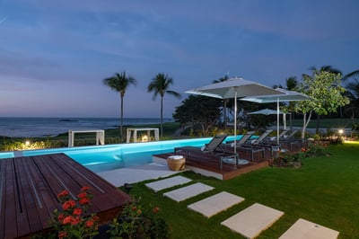 Luxury Villa Photo #3