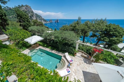 Luxury Villa Photo #3