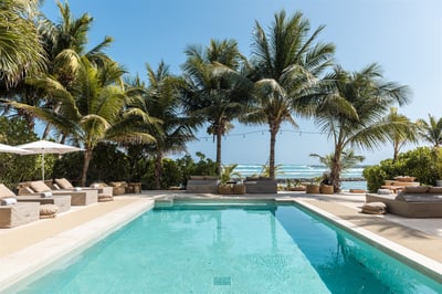 Luxury Villa Photo #5