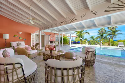 Luxury Villa Photo #6