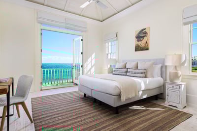 Luxury Villa Photo #10