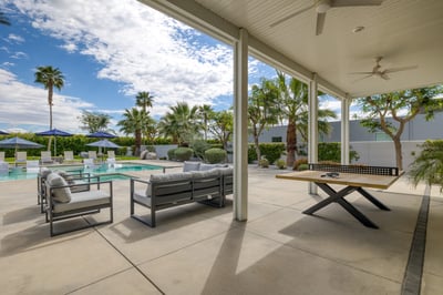 Luxury Villa Photo #36